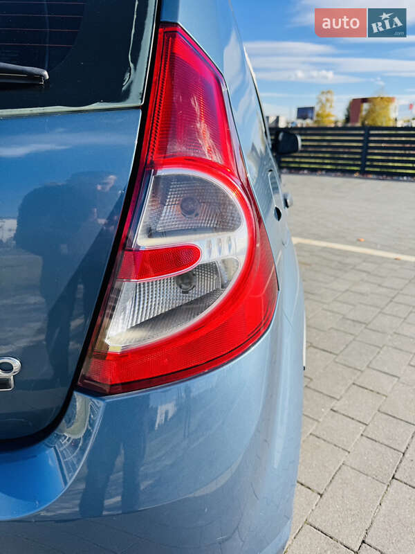 Хэтчбек Renault Sandero 2011 в Мукачево фото 11 Хэтчбек Renault Sandero 2011 в Мукачево