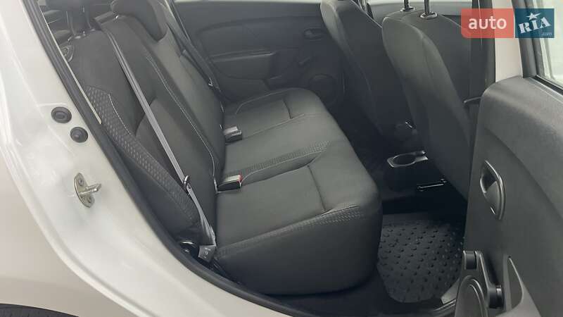 Хэтчбек Renault Sandero 2019 в Киеве фото 7 Хэтчбек Renault Sandero 2019 в Киеве