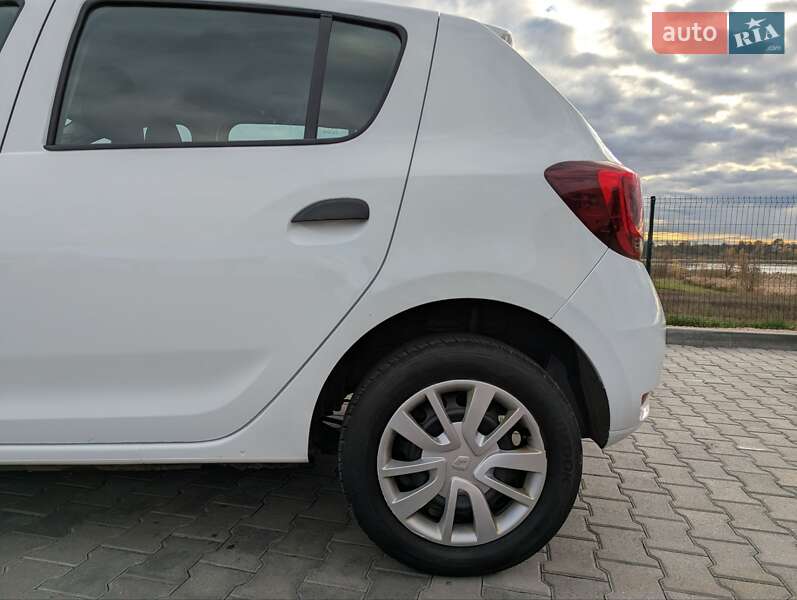 Хэтчбек Renault Sandero 2019 в Виннице