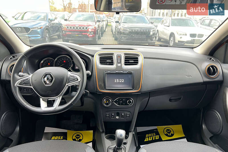 Хетчбек Renault Sandero 2017 в Івано-Франківську фото 16 Хетчбек Renault Sandero 2017 в Івано-Франківську