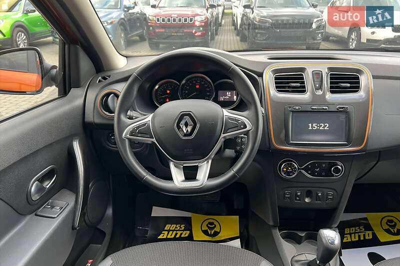 Хетчбек Renault Sandero 2017 в Івано-Франківську фото 18 Хетчбек Renault Sandero 2017 в Івано-Франківську