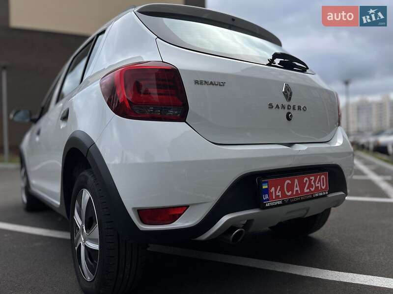 Хэтчбек Renault Sandero 2018 в Чернигове