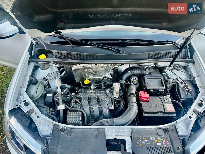 Хэтчбек Renault Sandero 2021 в Одессе фото 17 Хэтчбек Renault Sandero 2021 в Одессе