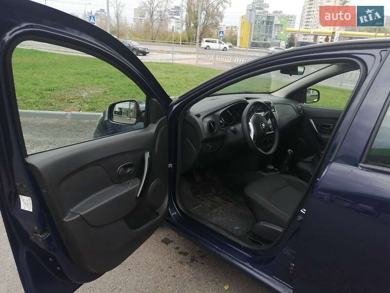 Хэтчбек Renault Sandero 2019 в Киеве