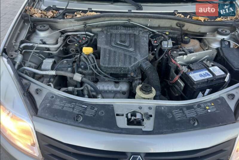 Хетчбек Renault Sandero 2012 в Кривому Розі