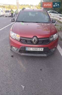 Хетчбек Renault Sandero 2017 в Львові