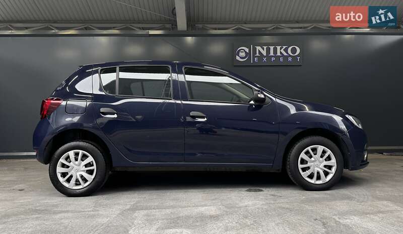 Хэтчбек Renault Sandero 2019 в Киеве фото 22 Хэтчбек Renault Sandero 2019 в Киеве