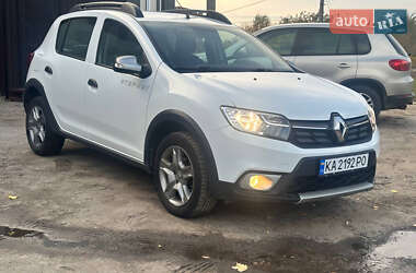 Хэтчбек Renault Sandero 2021 в Черкассах