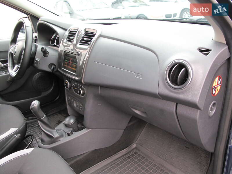 Хэтчбек Renault Sandero 2019 в Киеве фото 45 Хэтчбек Renault Sandero 2019 в Киеве