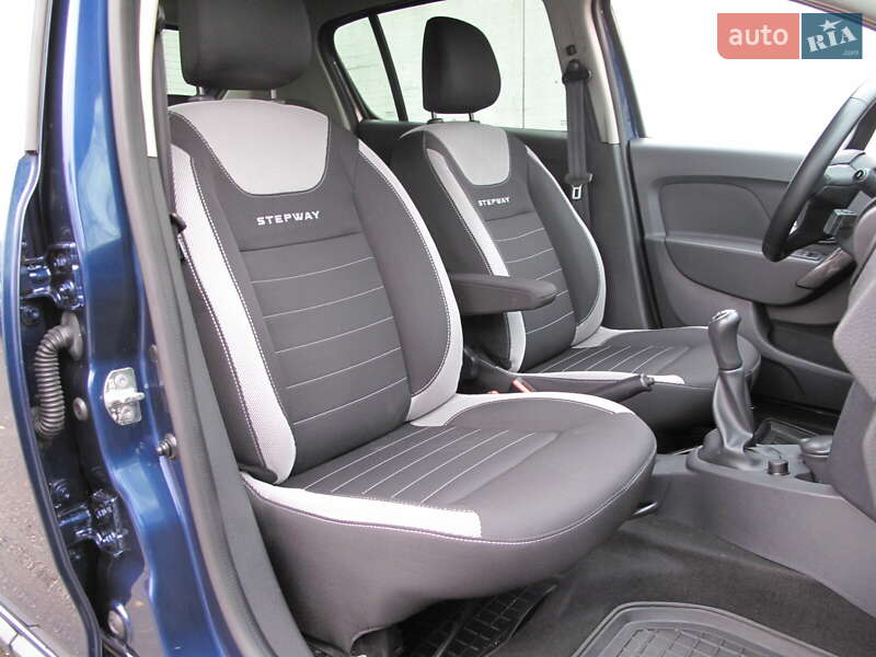 Хэтчбек Renault Sandero 2019 в Киеве фото 50 Хэтчбек Renault Sandero 2019 в Киеве