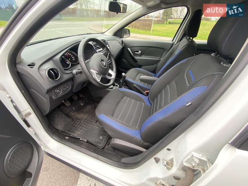 Хэтчбек Renault Sandero 2020 в Киеве