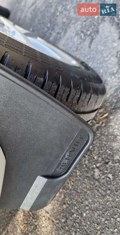 Хэтчбек Renault Sandero 2019 в Песочине