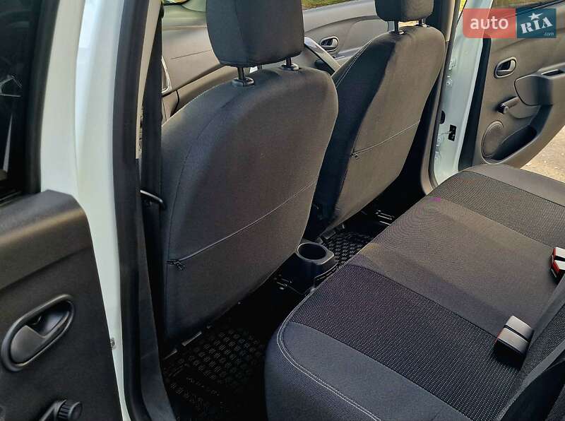 Хэтчбек Renault Sandero 2019 в Песочине