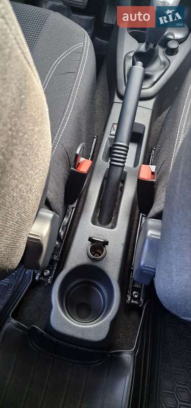 Хэтчбек Renault Sandero 2019 в Песочине