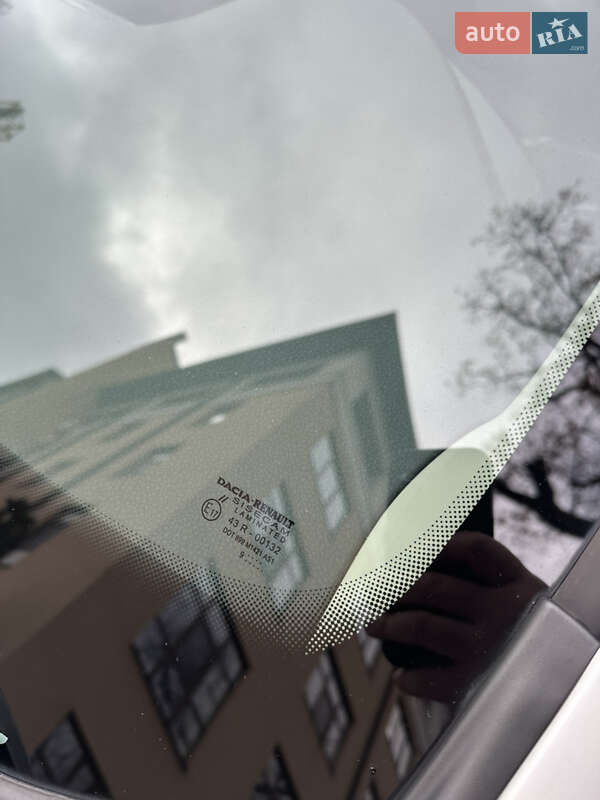 Хэтчбек Renault Sandero 2019 в Киеве фото 13 Хэтчбек Renault Sandero 2019 в Киеве