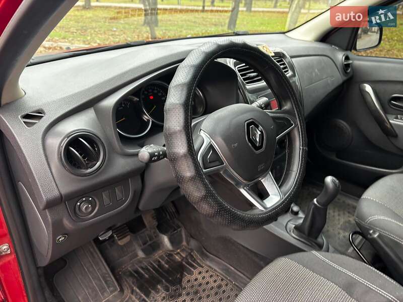 Хэтчбек Renault Sandero 2020 в Запорожье фото 22 Хэтчбек Renault Sandero 2020 в Запорожье