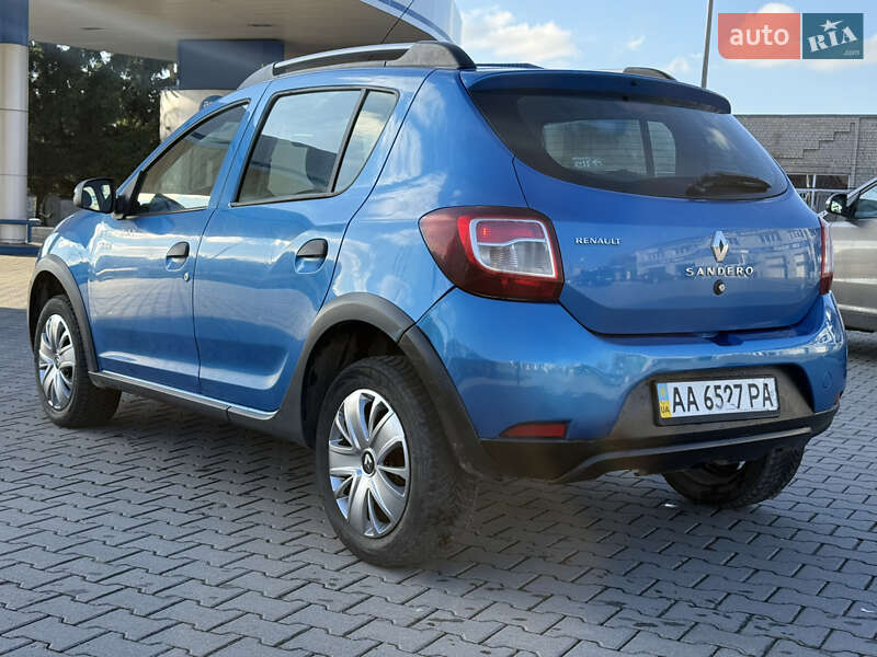 Хэтчбек Renault Sandero 2016 в Хмельницком фото 9 Хэтчбек Renault Sandero 2016 в Хмельницком