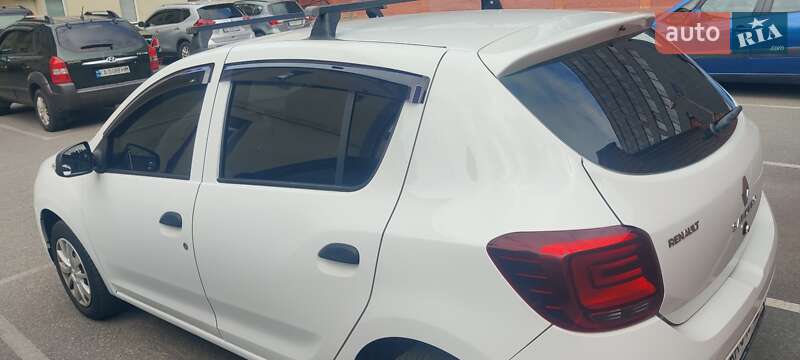 Хетчбек Renault Sandero 2019 в Києві фото 5 Хетчбек Renault Sandero 2019 в Києві