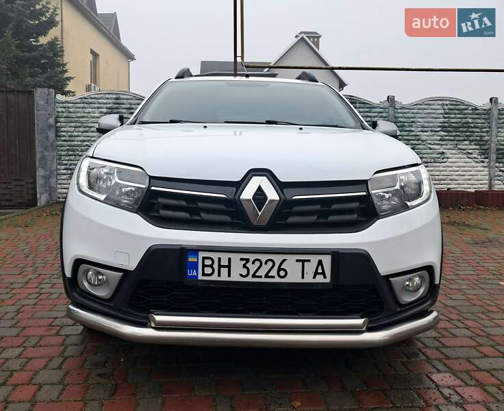 Хэтчбек Renault Sandero 2017 в Одессе фото 6 Хэтчбек Renault Sandero 2017 в Одессе