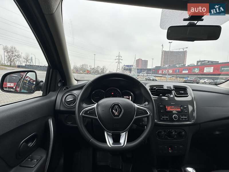 Хэтчбек Renault Sandero 2020 в Киеве