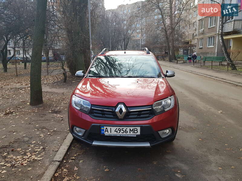 Хетчбек Renault Sandero 2017 в Черкасах