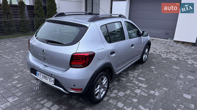 Хэтчбек Renault Sandero 2019 в Ивано-Франковске