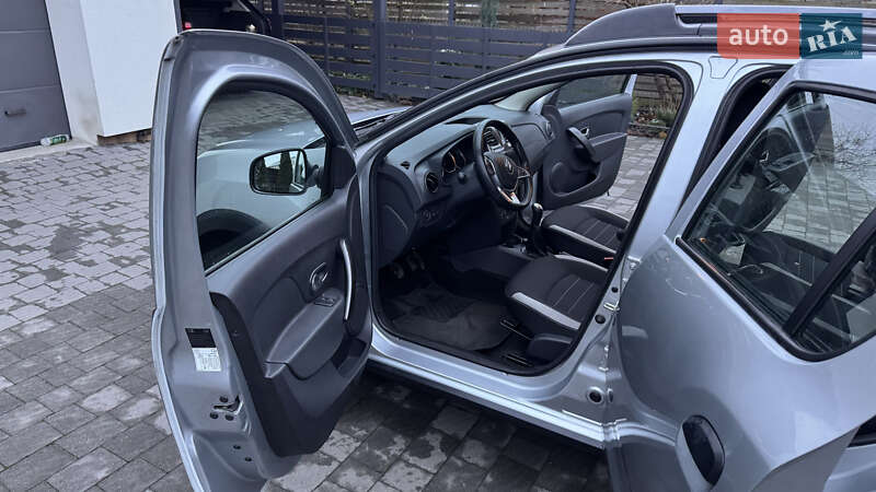 Хэтчбек Renault Sandero 2019 в Ивано-Франковске