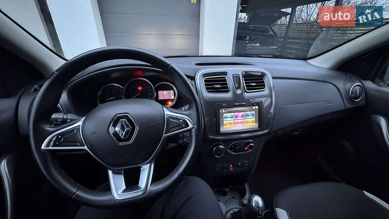 Хэтчбек Renault Sandero 2019 в Ивано-Франковске