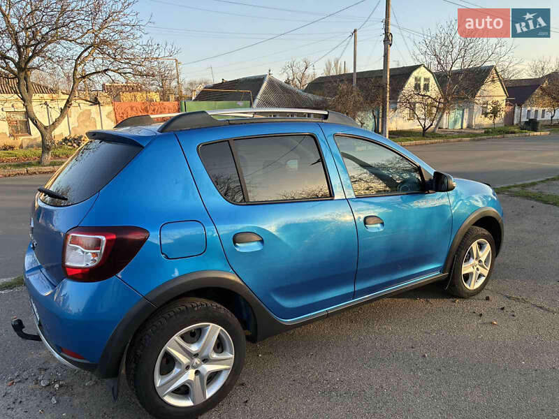 Хэтчбек Renault Sandero 2014 в Николаеве