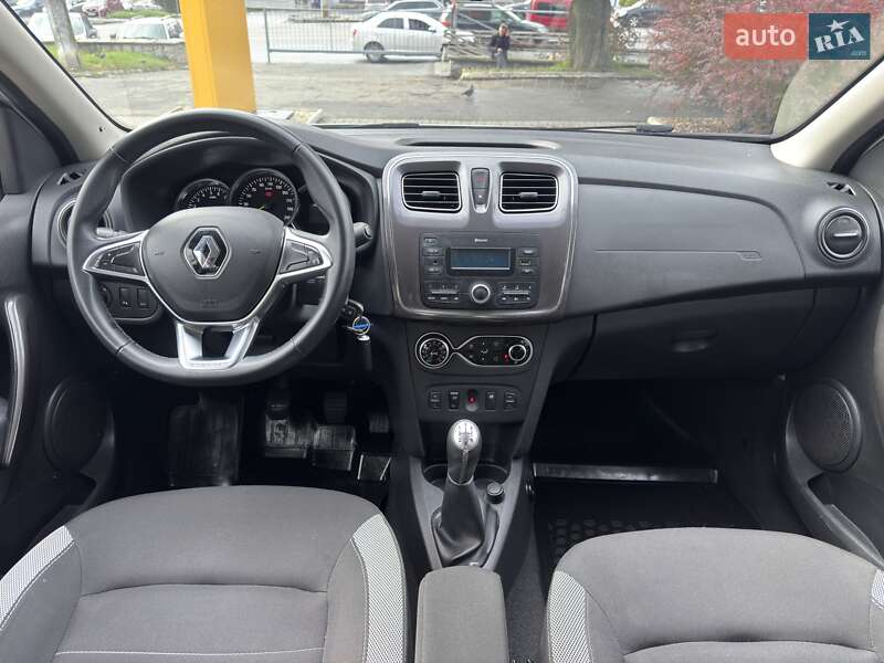 Хэтчбек Renault Sandero 2021 в Хмельницком