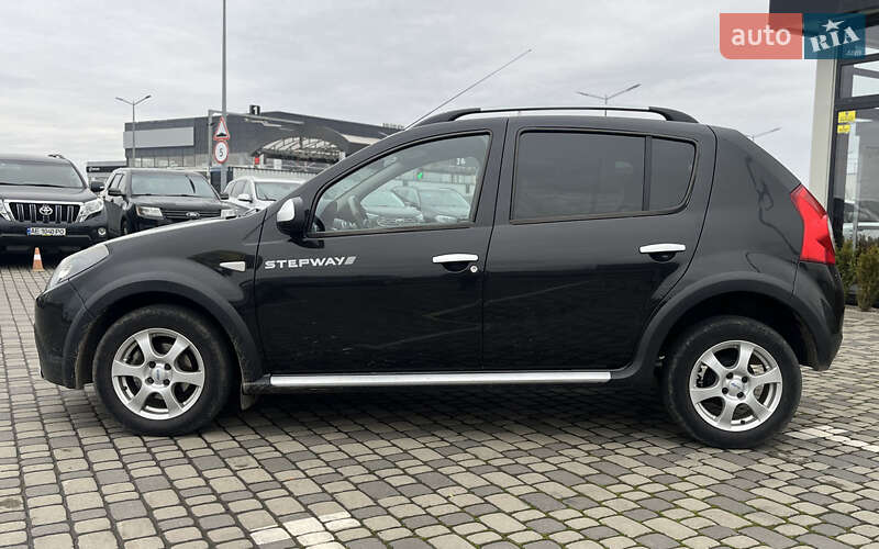 Хетчбек Renault Sandero 2012 в Мукачевому