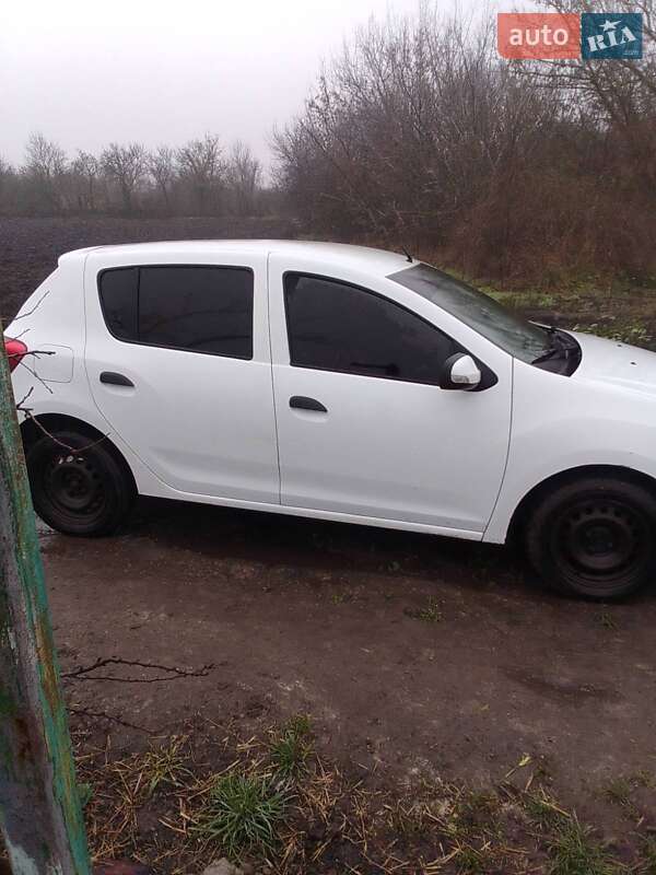 Хэтчбек Renault Sandero 2014 в Белой Церкви