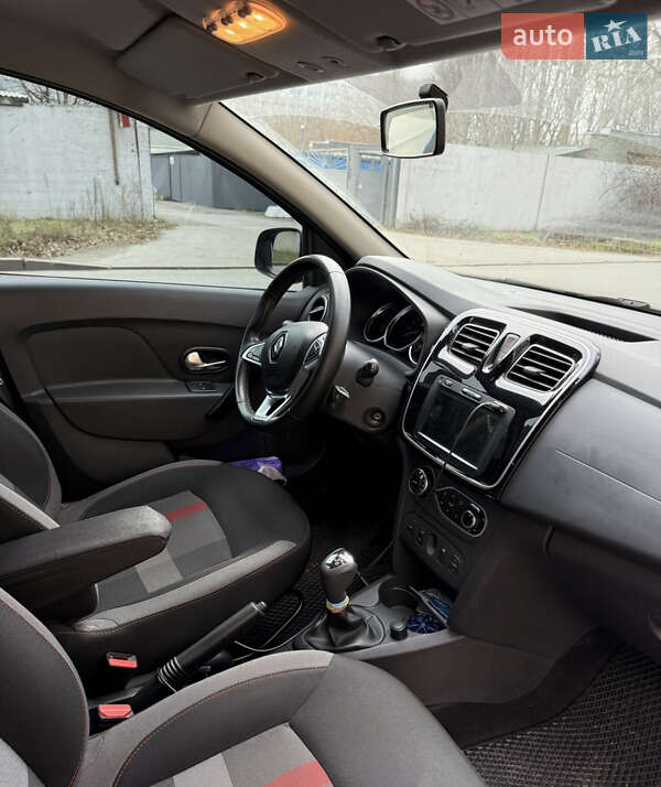 Хэтчбек Renault Sandero 2019 в Киеве фото 3 Хэтчбек Renault Sandero 2019 в Киеве
