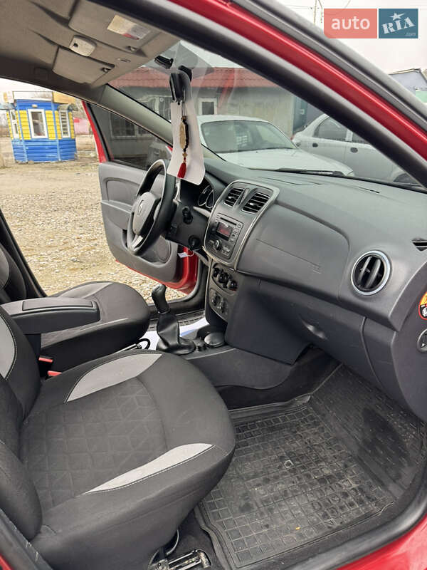 Хетчбек Renault Sandero 2014 в Білій Церкві фото 13 Хетчбек Renault Sandero 2014 в Білій Церкві