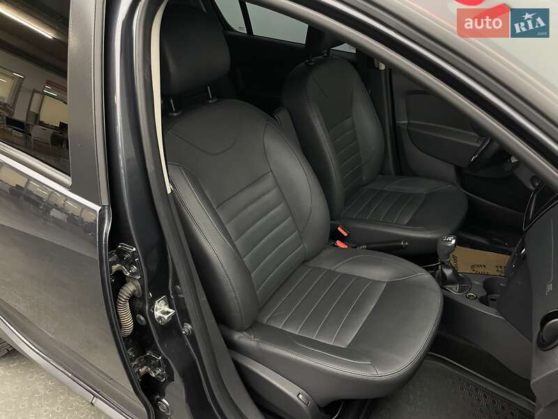 Хэтчбек Renault Sandero 2019 в Киеве фото 20 Хэтчбек Renault Sandero 2019 в Киеве