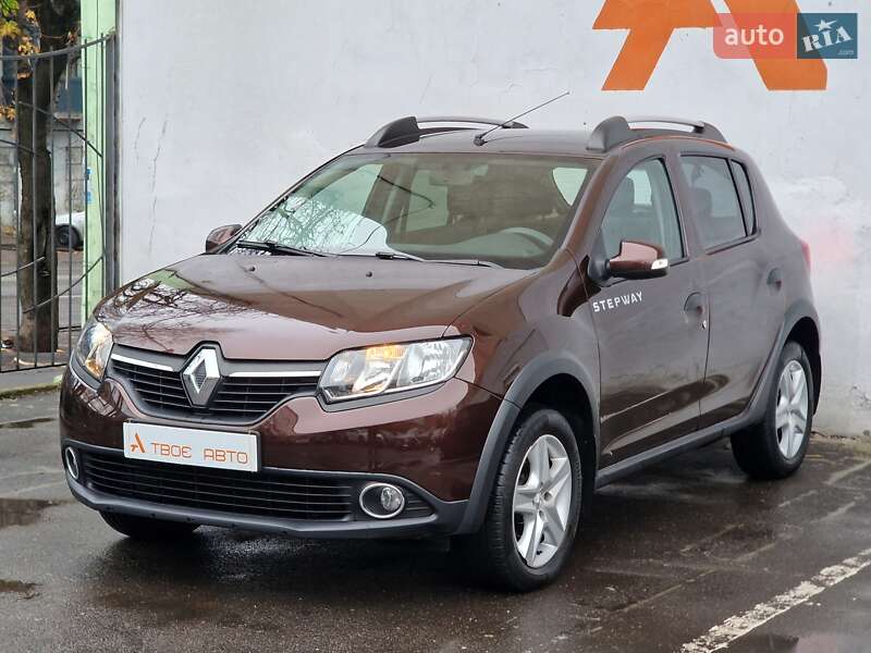 Хэтчбек Renault Sandero 2016 в Одессе