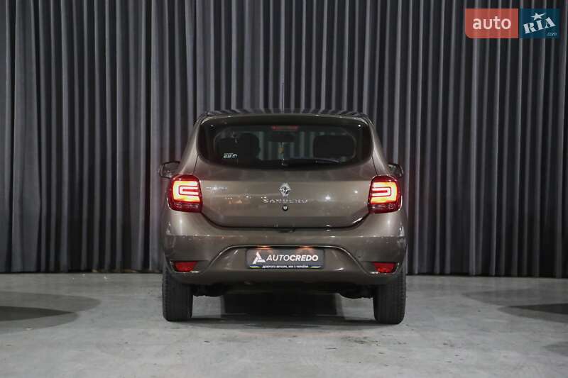Хетчбек Renault Sandero 2019 в Києві фото 6 Хетчбек Renault Sandero 2019 в Києві