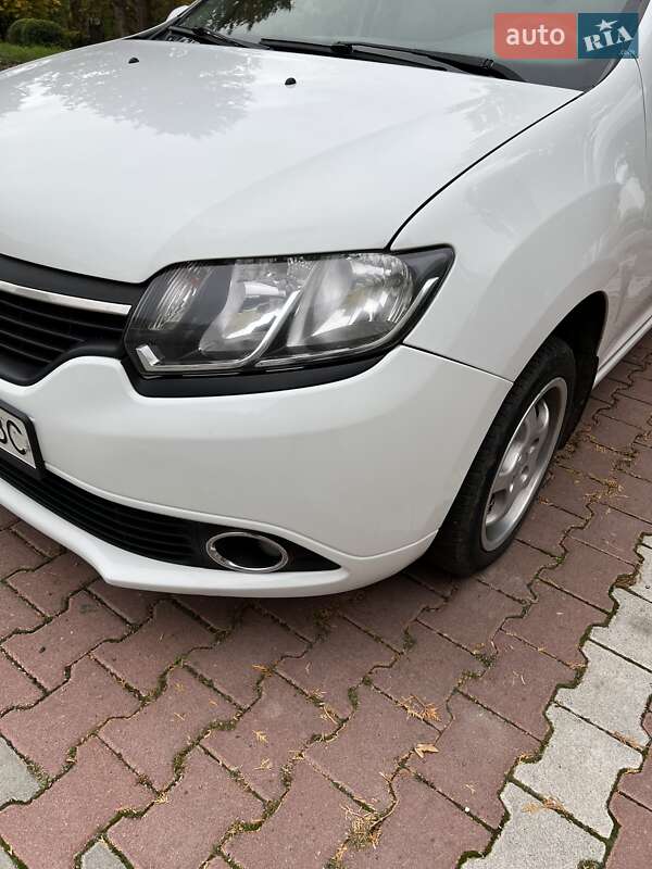 Хэтчбек Renault Sandero 2014 в Тернополе