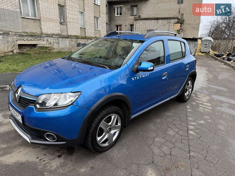 Хэтчбек Renault Sandero 2014 в Харькове фото 5 Хэтчбек Renault Sandero 2014 в Харькове