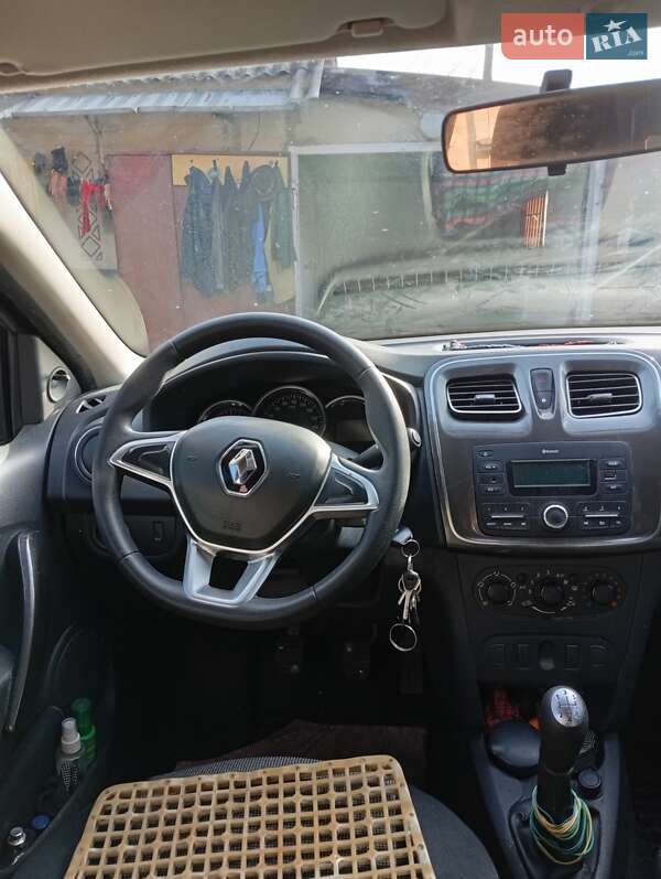 Хэтчбек Renault Sandero 2021 в Хмельницком