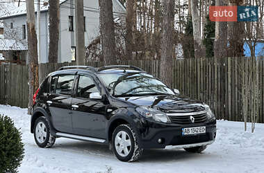 Хетчбек Renault Sandero 2012 в Києві