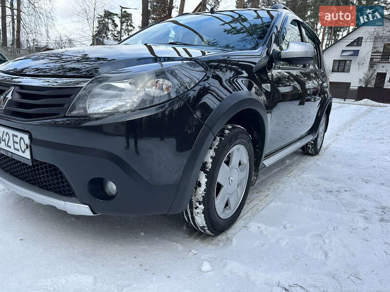Хетчбек Renault Sandero 2012 в Києві фото 21 Хетчбек Renault Sandero 2012 в Києві