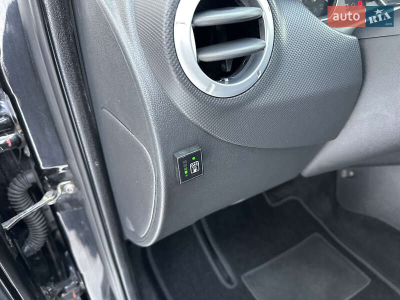 Хетчбек Renault Sandero 2012 в Києві фото 54 Хетчбек Renault Sandero 2012 в Києві