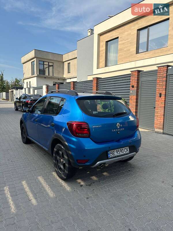 Хэтчбек Renault Sandero 2019 в Одессе