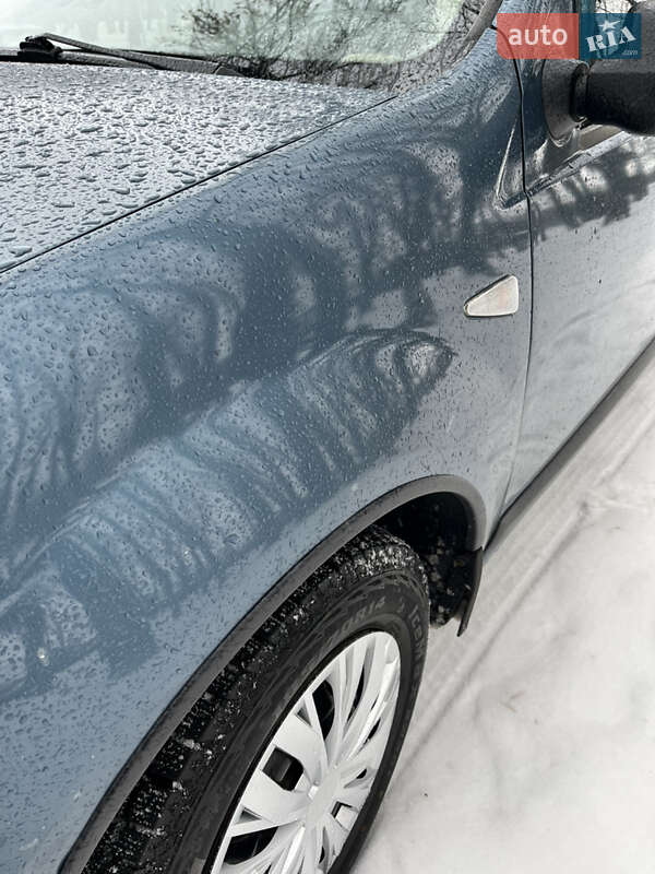 Хэтчбек Renault Sandero 2011 в Хотине