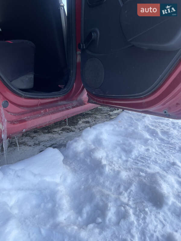 Хэтчбек Renault Sandero 2010 в Хмельницком