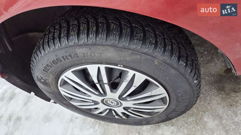 Хэтчбек Renault Sandero 2010 в Белой Церкви фото 32 Хэтчбек Renault Sandero 2010 в Белой Церкви