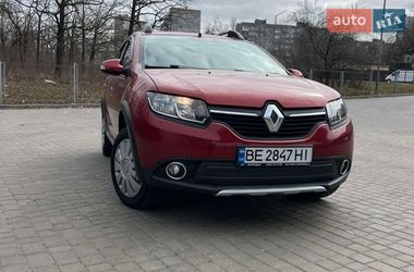 Хэтчбек Renault Sandero 2015 в Николаеве