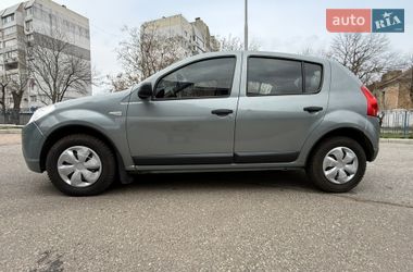 Хэтчбек Renault Sandero 2011 в Николаеве
