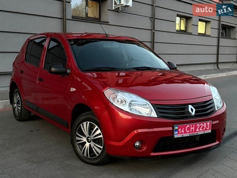 Renault Sandero 2011